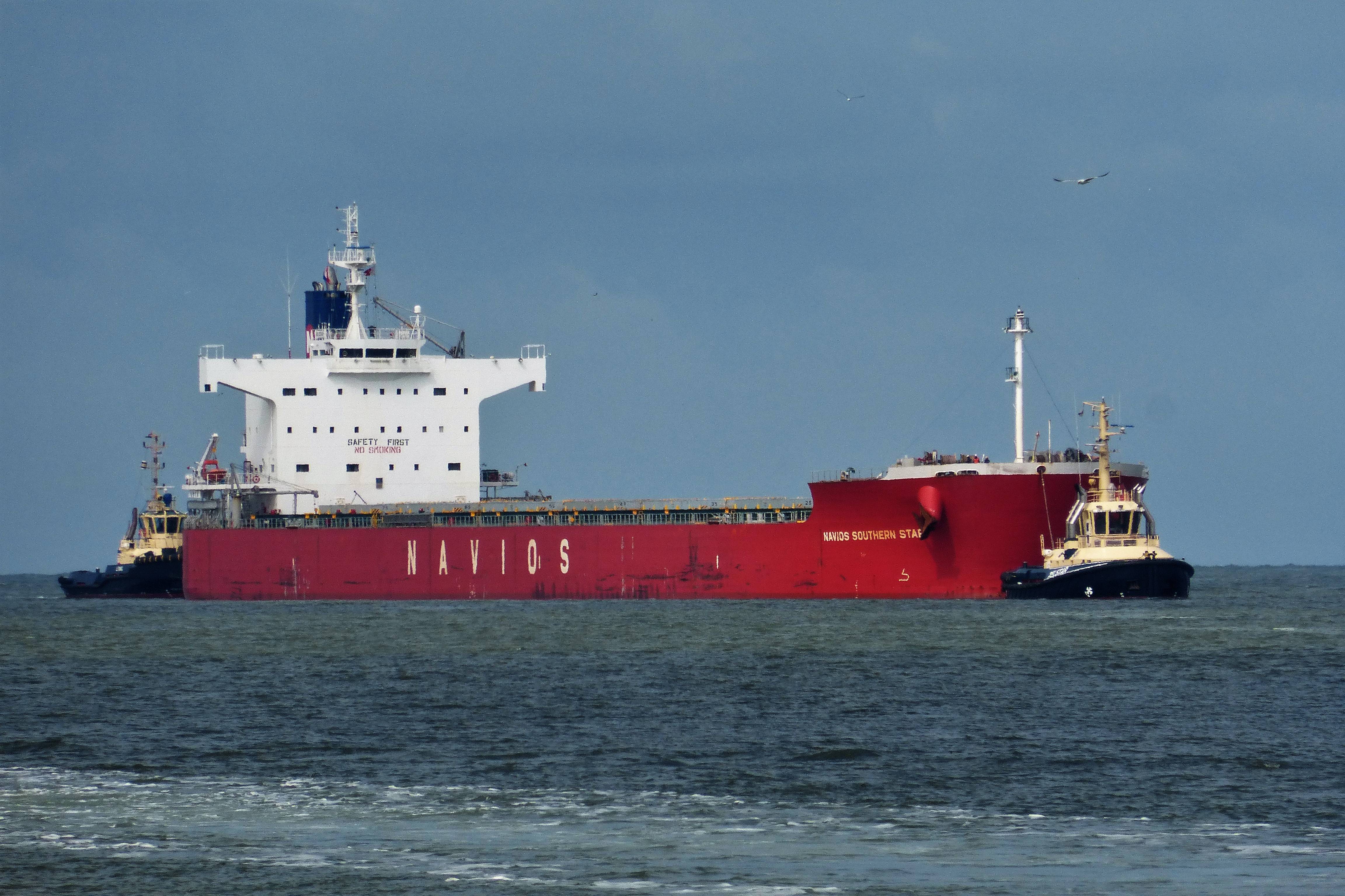 NAVIOS SOUTHERN STAR